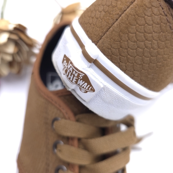 Like New Vans Womens Brown Casual Sneakers Sz 10 - Picture 4 of 6